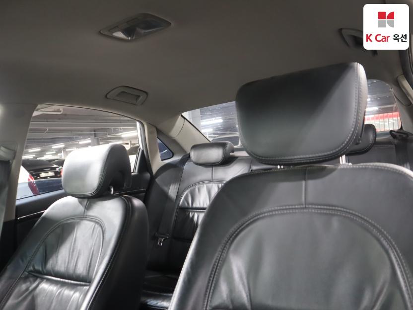 2010 - hyundai grandeur