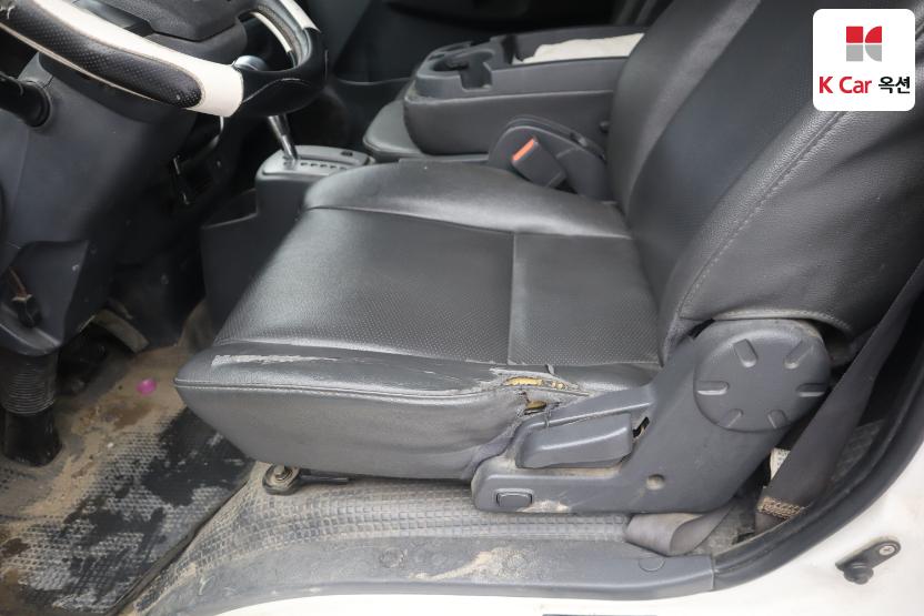 2016 - kia bongo iii