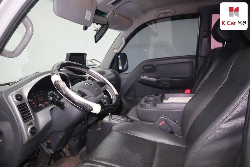 2016 - kia bongo iii