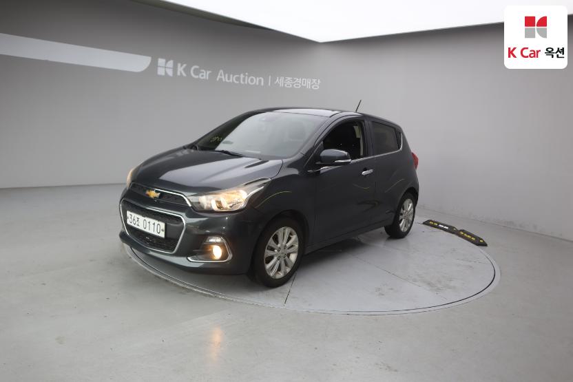 2017 - chevrolet spark
