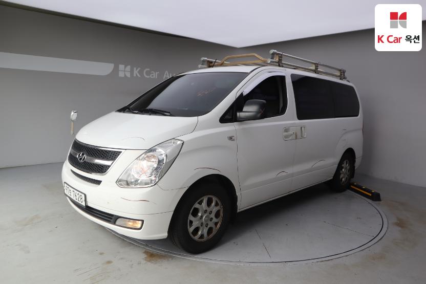 2012 - hyundai grand starex