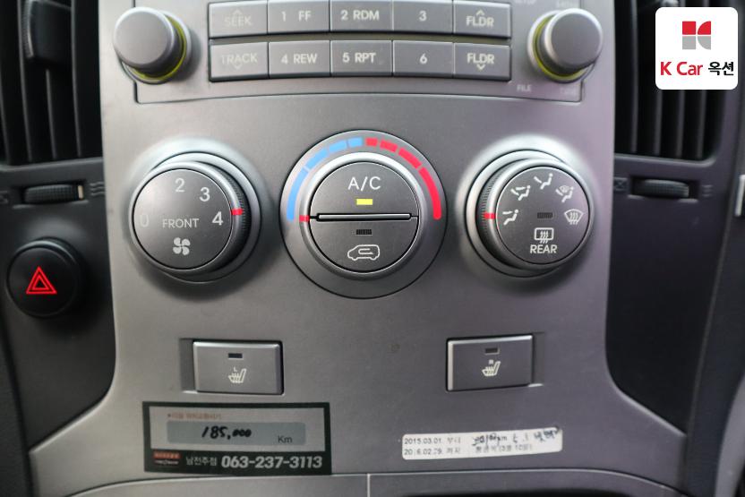 2012 - hyundai grand starex