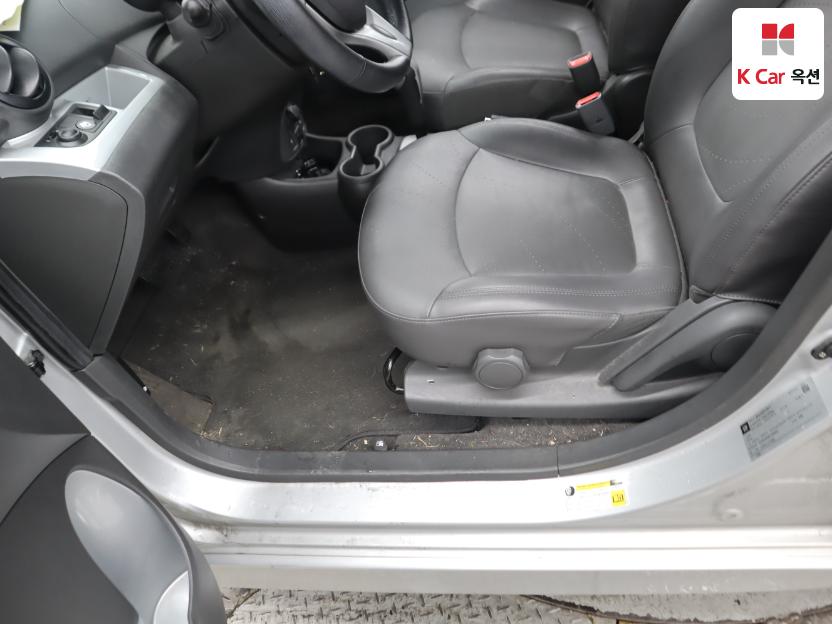 2015 - chevrolet spark