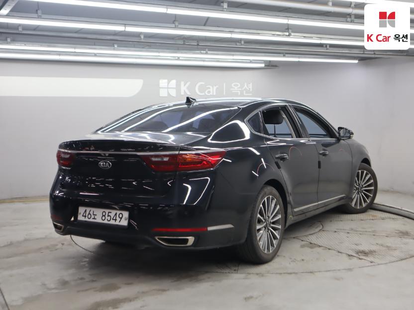 2018 - kia k7