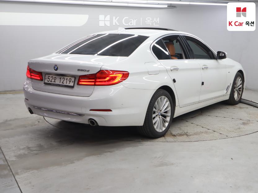 2018 - bmw 5 series