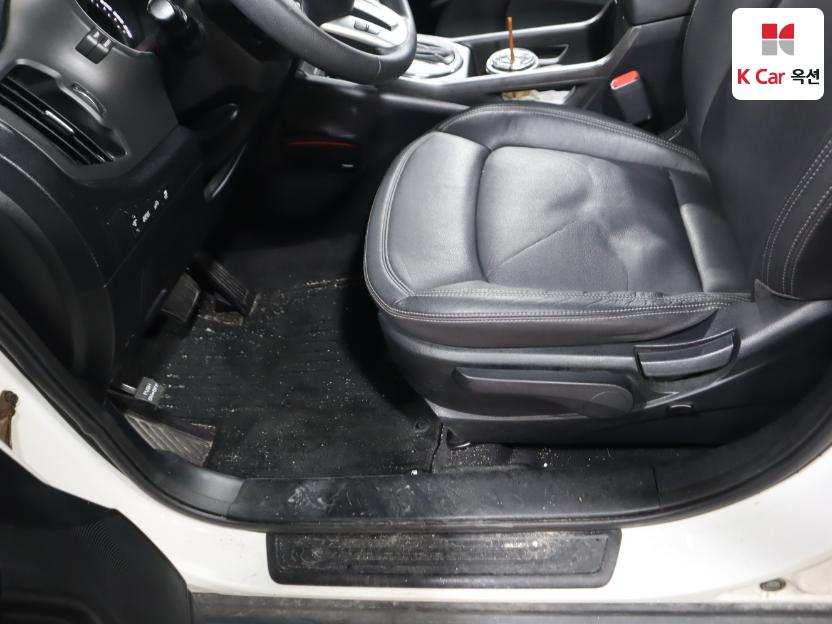 2011 - kia sportage