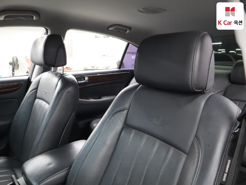 2011 - hyundai bh330