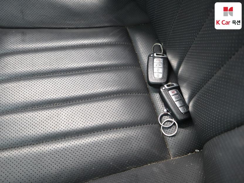 2011 - hyundai bh330