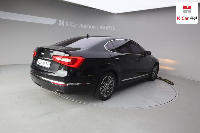 2015 - kia k7