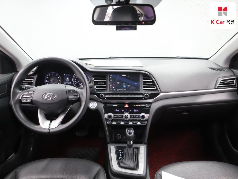 2019 - hyundai avante