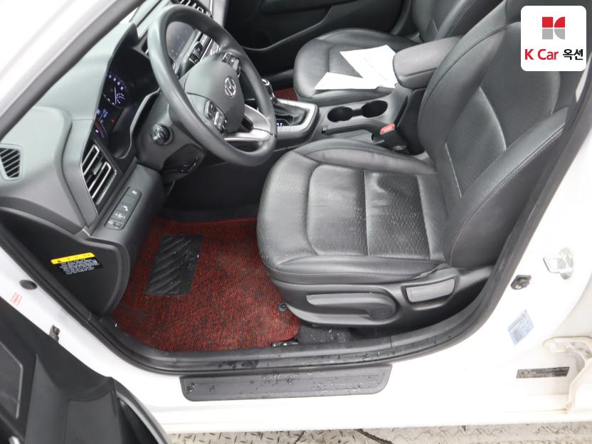 2019 - hyundai avante