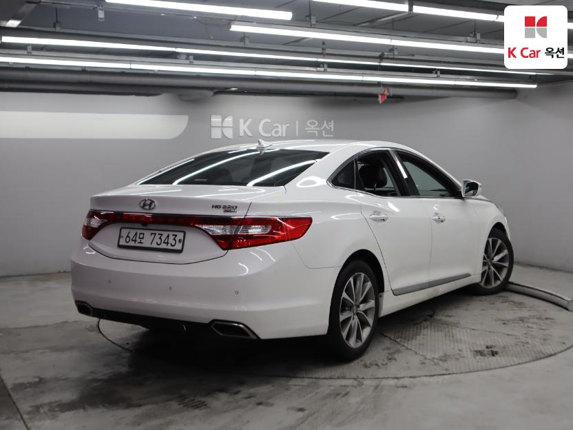 2016 - hyundai grandeur