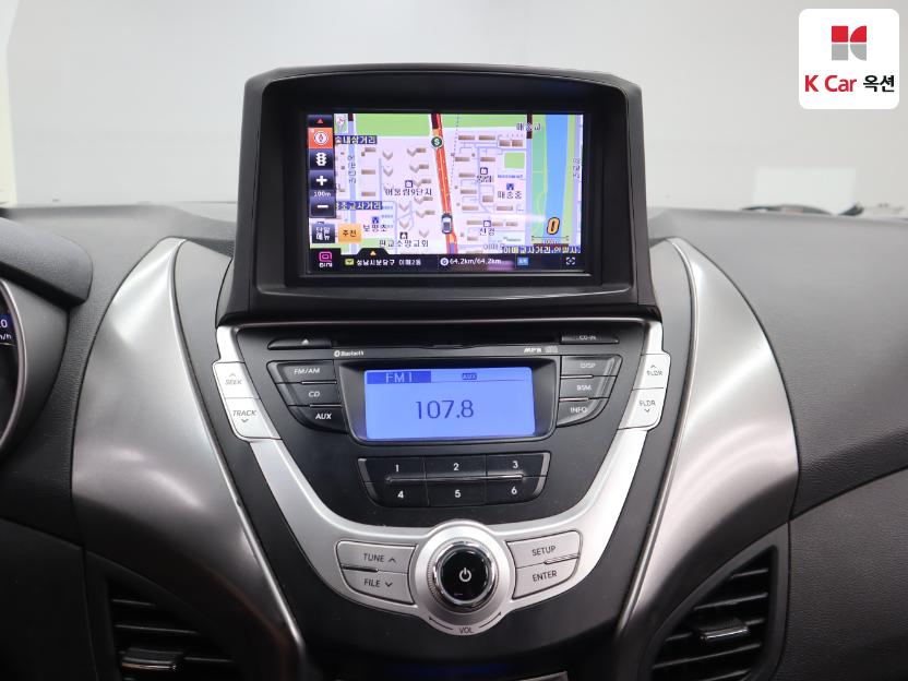 2012 - hyundai avante