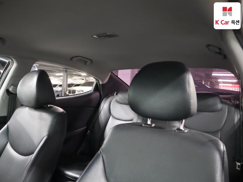 2014 - hyundai avante
