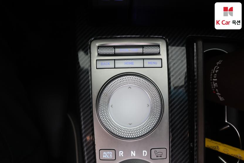 2021 - genesis g80