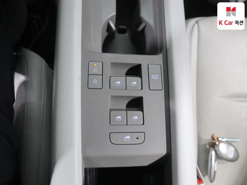 2024 - hyundai ioniq