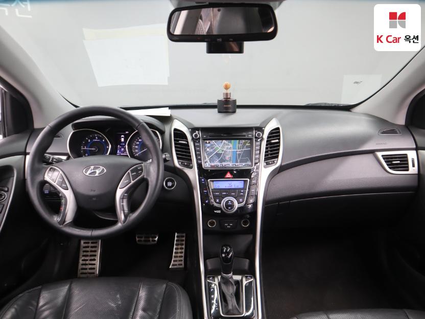 2012 - hyundai i30