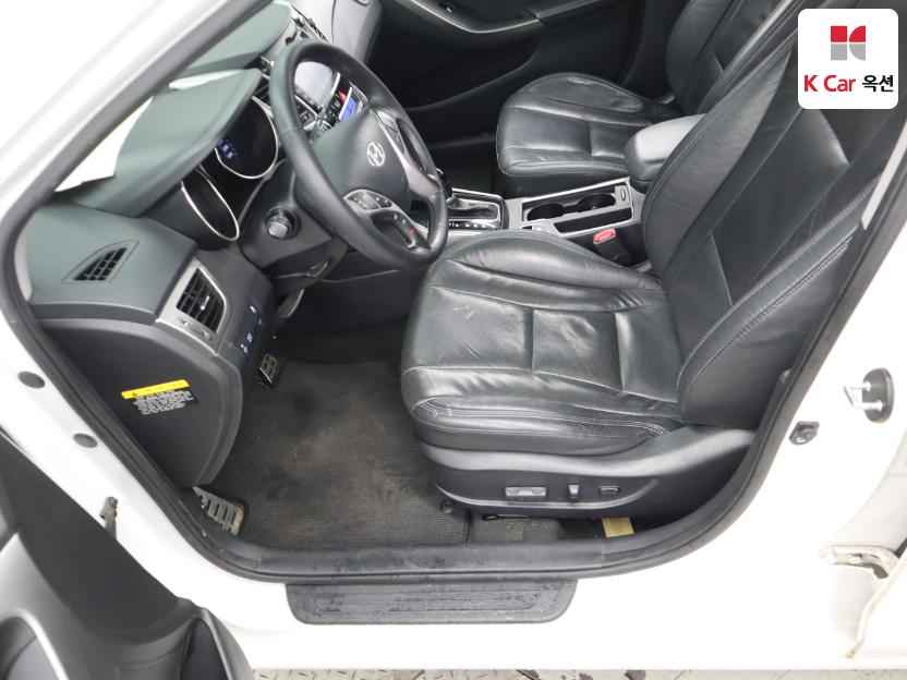2012 - hyundai i30