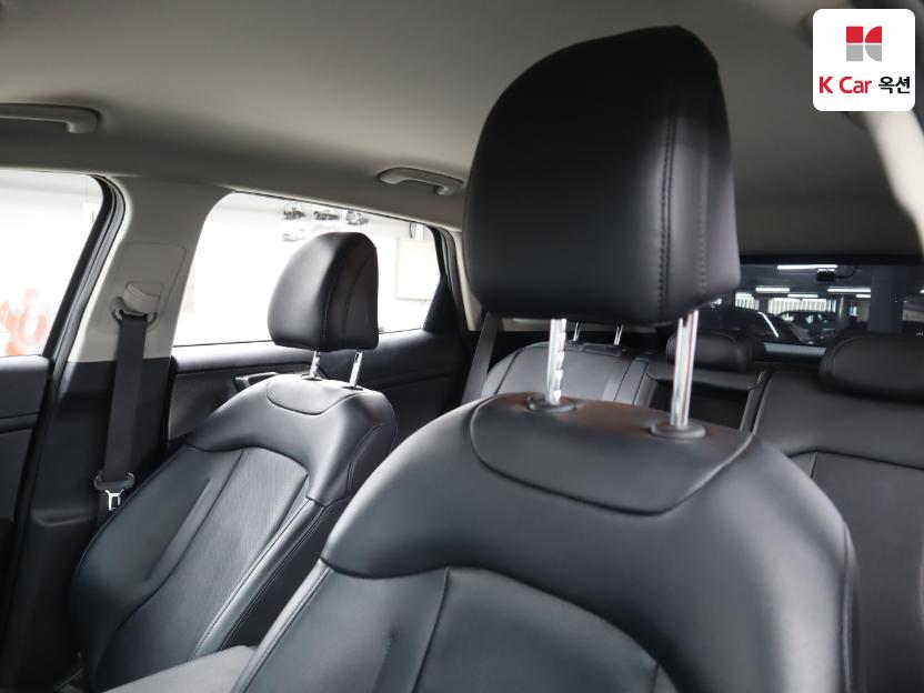 2022 - kia sportage