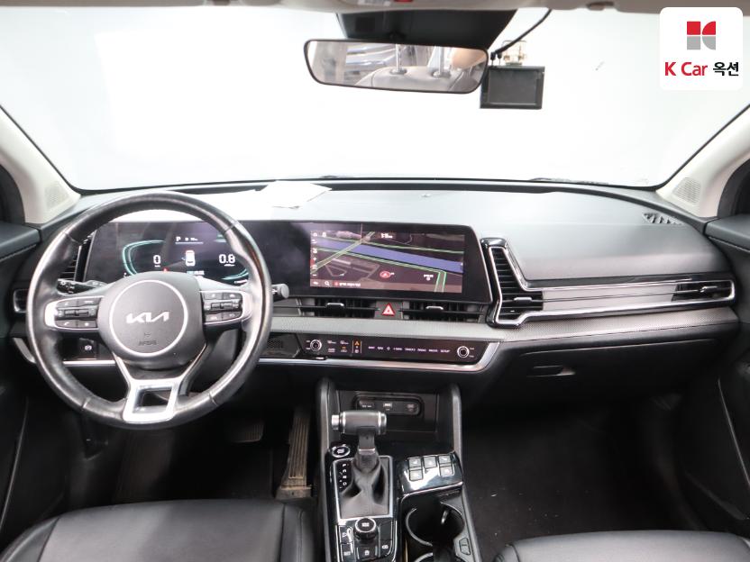 2022 - kia sportage