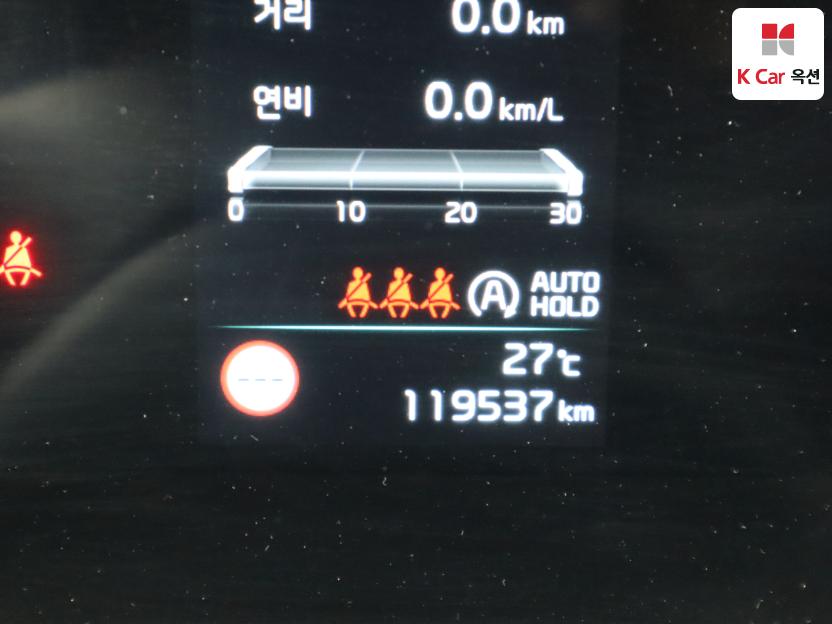 2022 - kia sportage