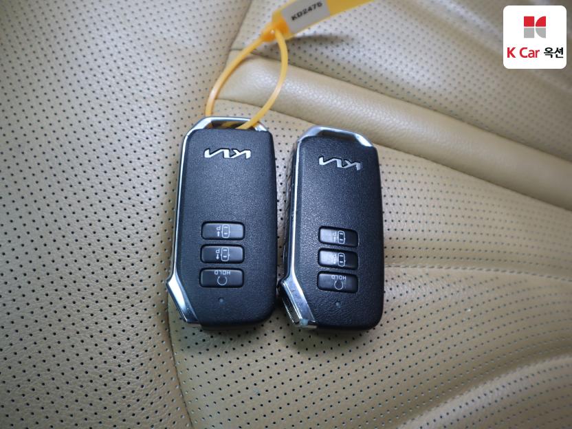 2022 - kia k5