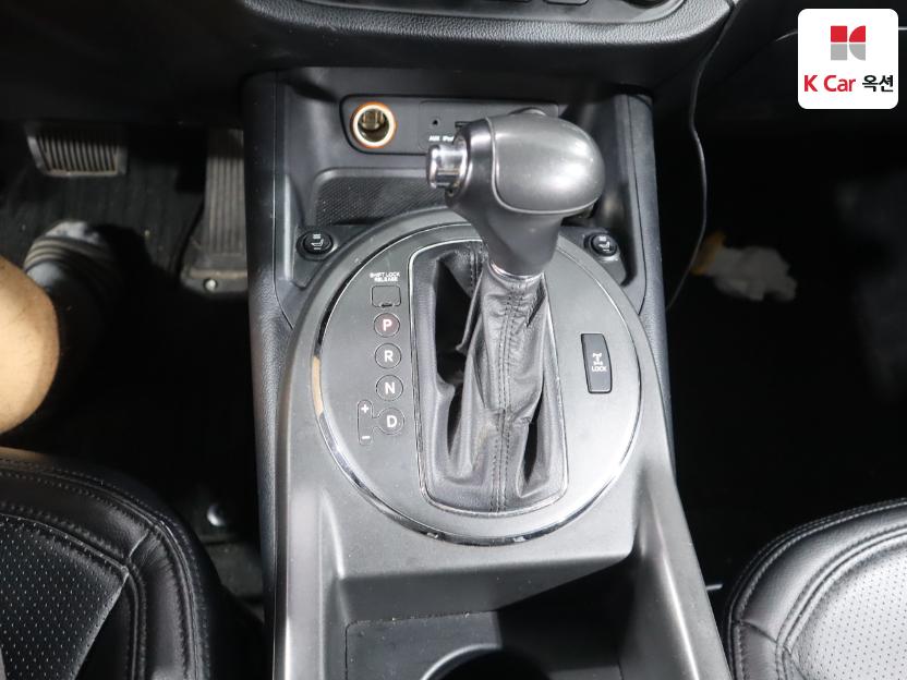 2012 - kia sportage
