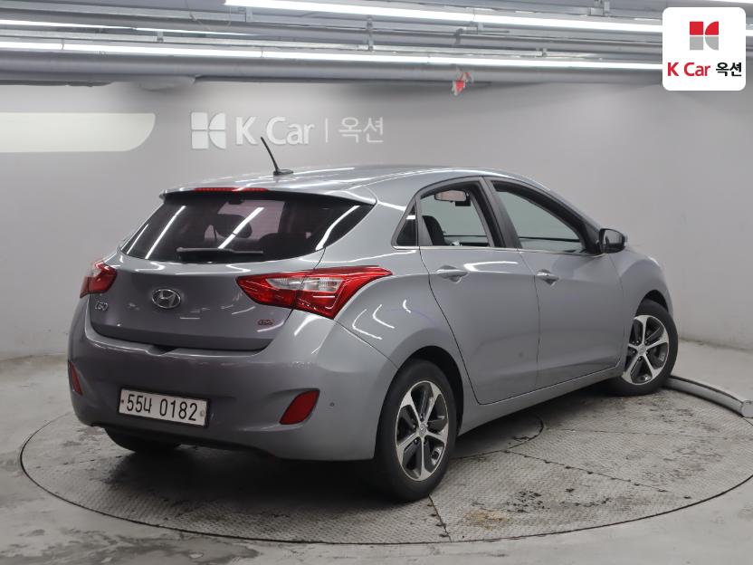 2016 - hyundai i30