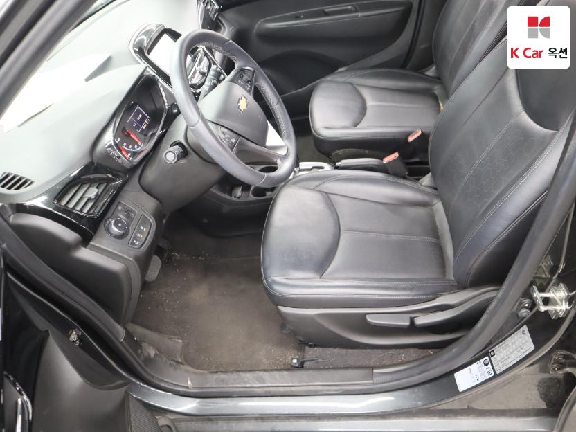 2017 - chevrolet spark