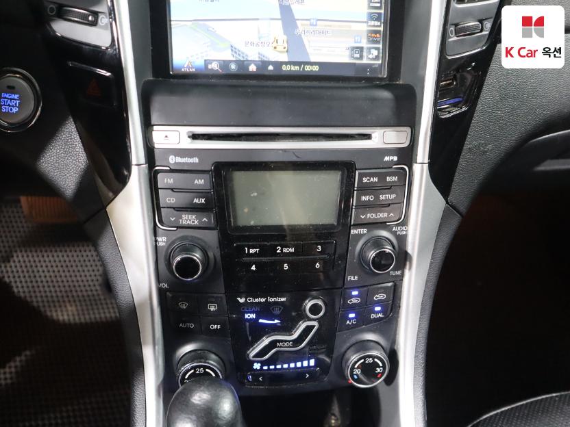 2011 - hyundai sonata