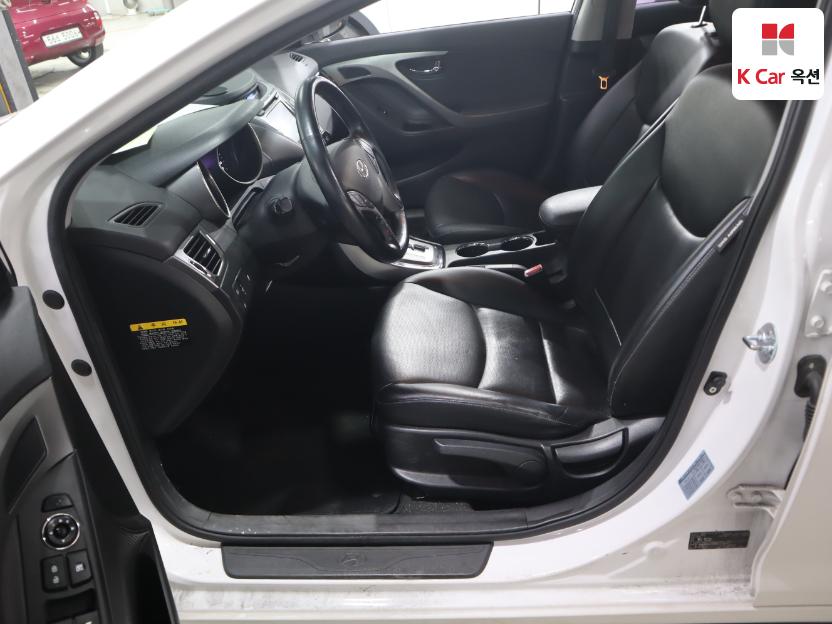 2013 - hyundai avante