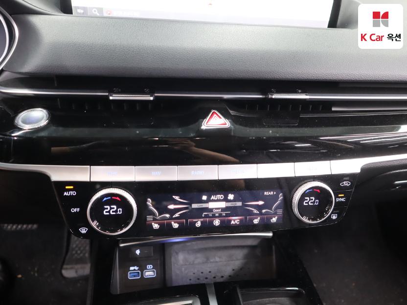 2022 - genesis g80