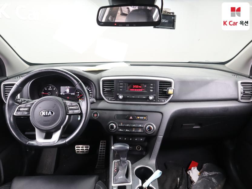 2022 - kia sportage