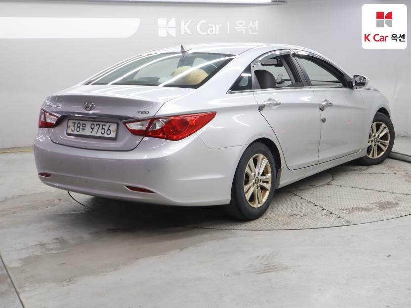 2010 - hyundai sonata