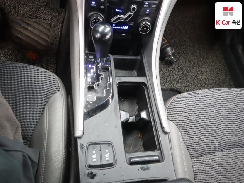 2010 - hyundai sonata