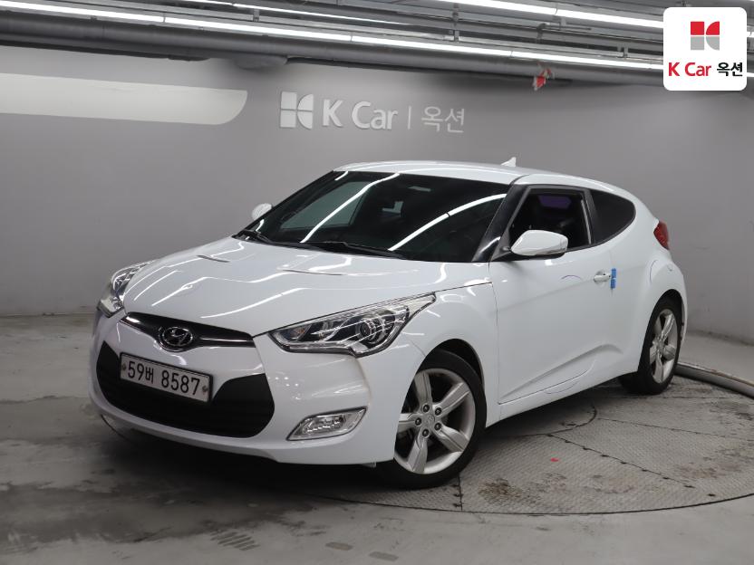 2014 - hyundai veloster