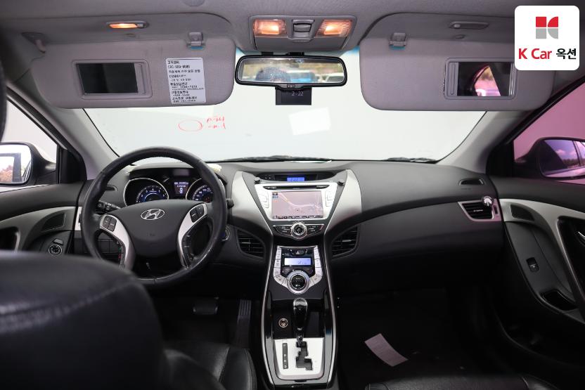 2012 - hyundai avante