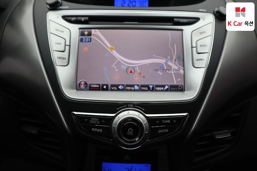 2012 - hyundai avante