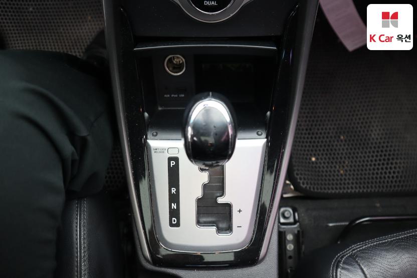 2012 - hyundai avante