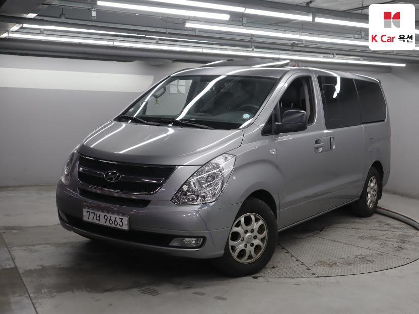 2012 - hyundai grand starex