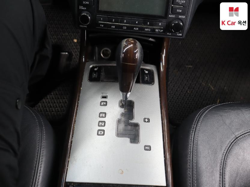 2010 - hyundai grandeur