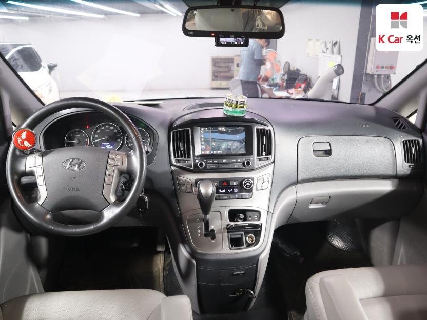 2018 - hyundai grand starex