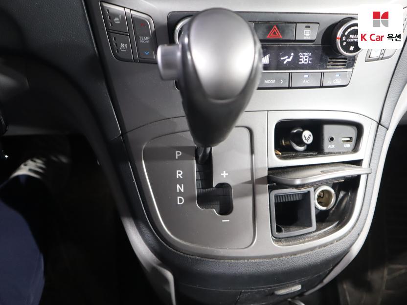 2018 - hyundai grand starex