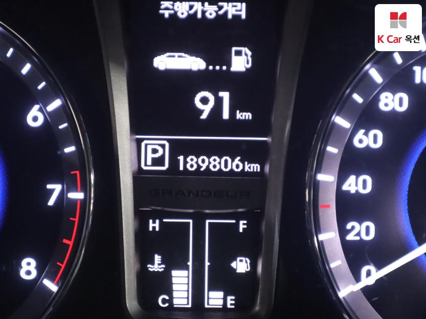 2011 - hyundai grandeur