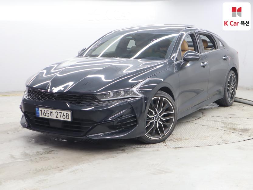 2022 - kia k5