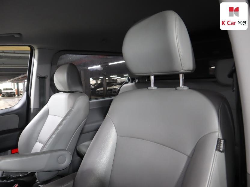 2017 - hyundai grand starex