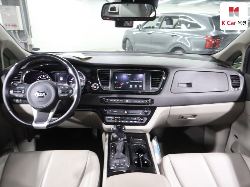 2016 - kia carnival