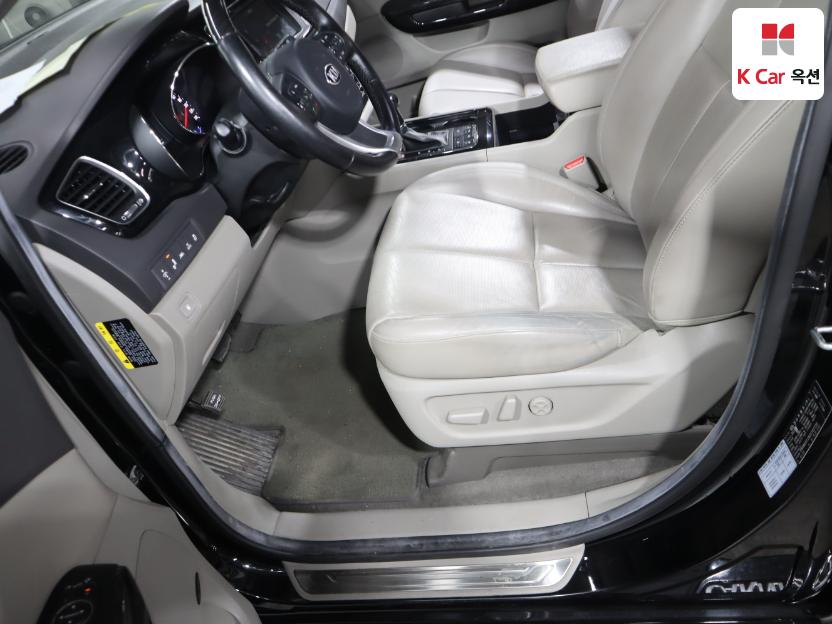 2016 - kia carnival