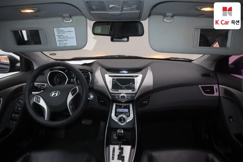 2012 - hyundai avante