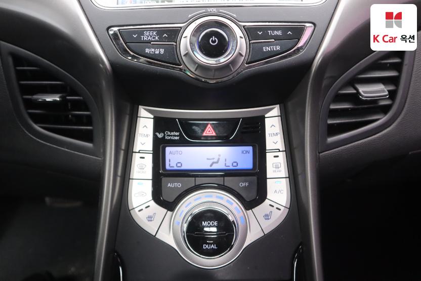 2012 - hyundai avante